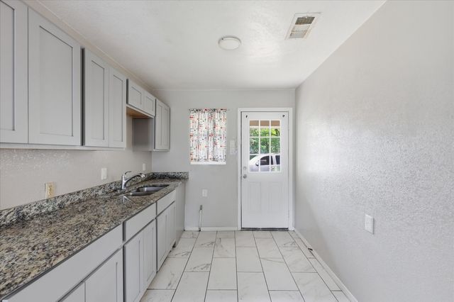 1303 Stone Drive, Irving, TX 75061