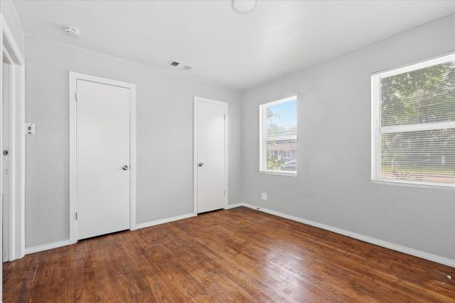 1303 Stone Drive, Irving, TX 75061