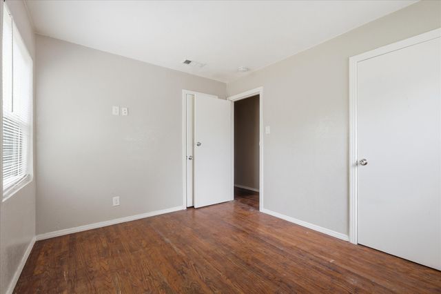 1303 Stone Drive, Irving, TX 75061
