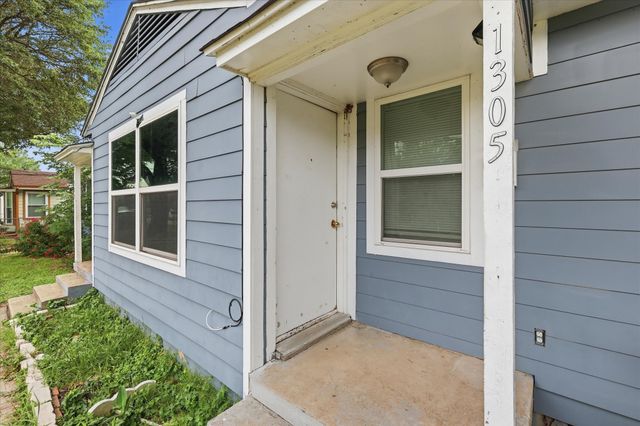 1303 Stone Drive, Irving, TX 75061