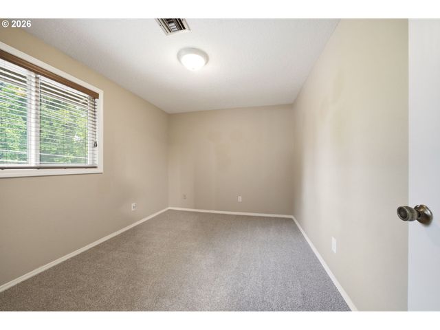 14003 Se BREKKE Ct, Milwaukie, OR 97222