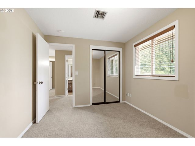 14003 Se BREKKE Ct, Milwaukie, OR 97222