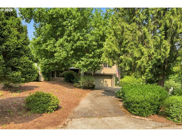 14003 Se BREKKE Ct, Milwaukie, OR 97222