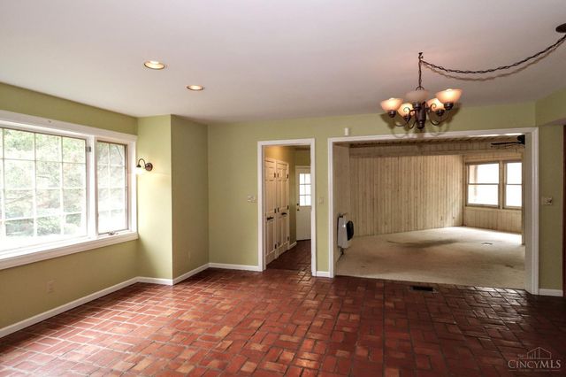 6803 St Rt 48, Clearcreek Twp., OH 45066
