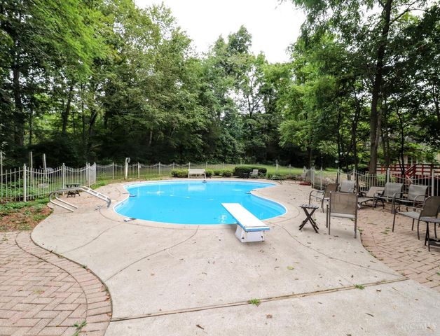 6803 St Rt 48, Clearcreek Twp., OH 45066