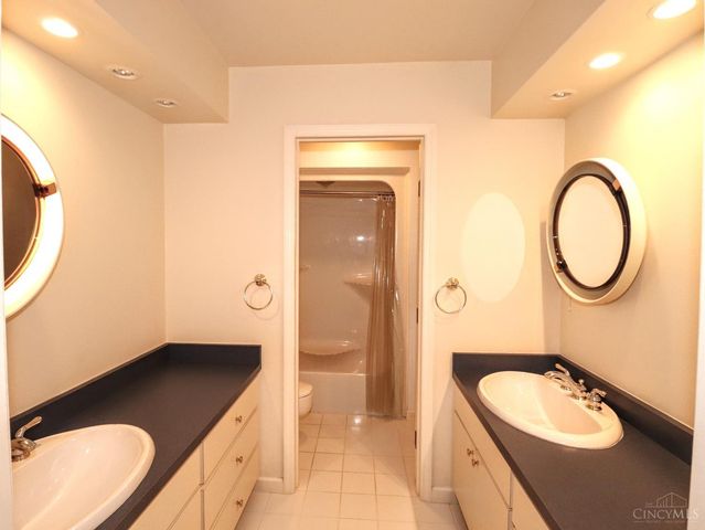 6803 St Rt 48, Clearcreek Twp., OH 45066