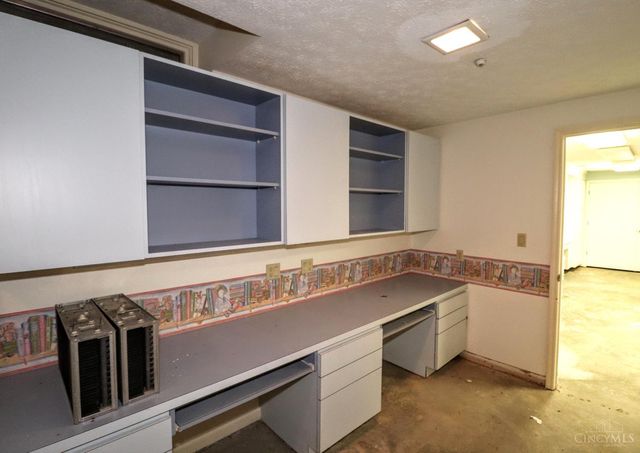 6803 St Rt 48, Clearcreek Twp., OH 45066