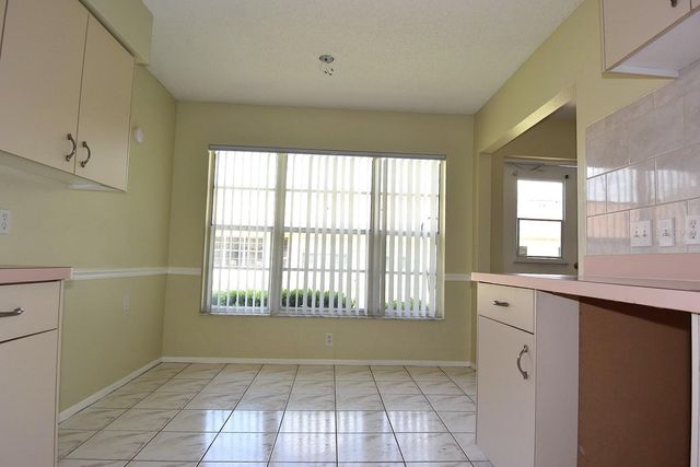 9027 WARWICK LANE, New Port Richey, FL 34655