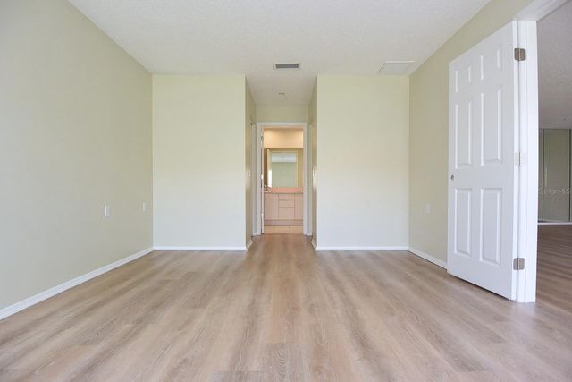 9027 WARWICK LANE, New Port Richey, FL 34655