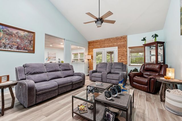 105 Saint Andrews Ct., Myrtle Beach, SC 29588