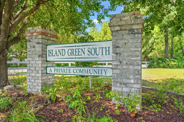 105 Saint Andrews Ct., Myrtle Beach, SC 29588