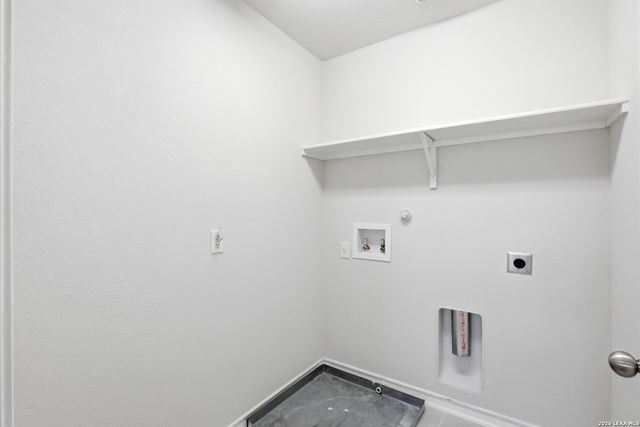 939 Brown Thrasher, San Antonio, TX 78253