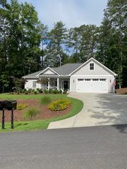 256 Candlewick Loop, Mccormick, SC 29835