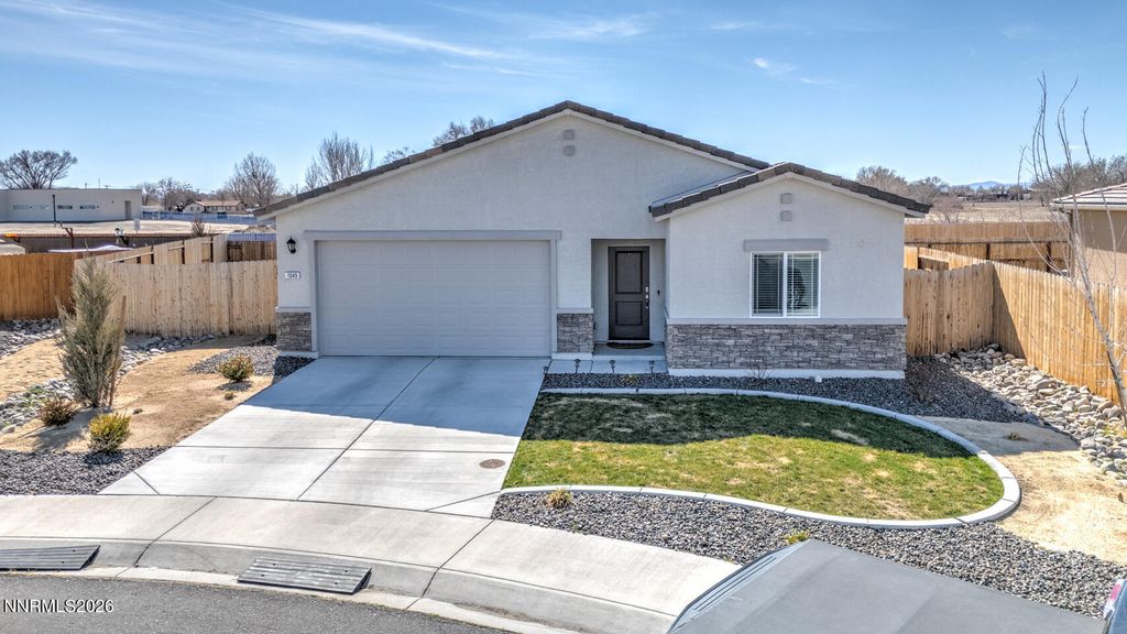 Image 1 of property listing at 1049 Tamarack Court, Fallon, NV 89406