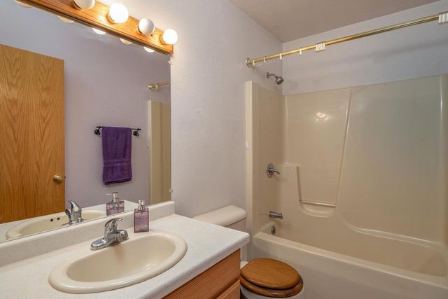 705 RIVERVIEW DRIVE, Fremont, WI 54940