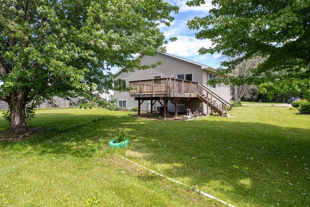 705 RIVERVIEW DRIVE, Fremont, WI 54940
