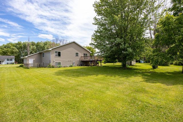 705 RIVERVIEW DRIVE, Fremont, WI 54940
