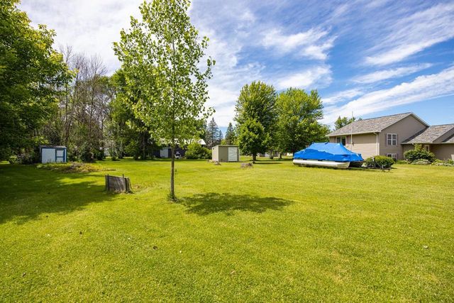 705 RIVERVIEW DRIVE, Fremont, WI 54940