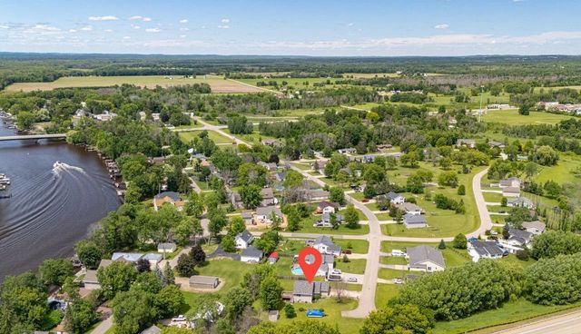 705 RIVERVIEW DRIVE, Fremont, WI 54940