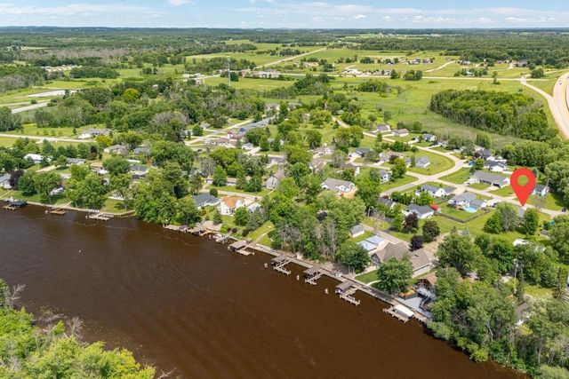 705 RIVERVIEW DRIVE, Fremont, WI 54940
