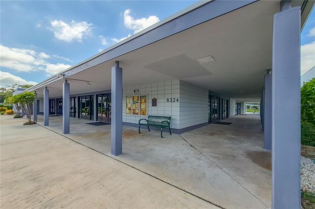 8055 112TH STREET 205, Seminole, FL 33772