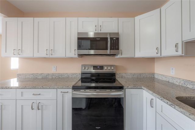 8055 112TH STREET 205, Seminole, FL 33772
