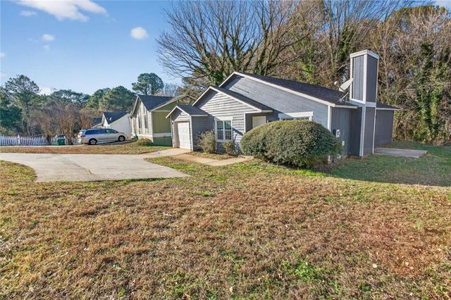 3958 Durham Park Road, Stone Mountain, GA 30083