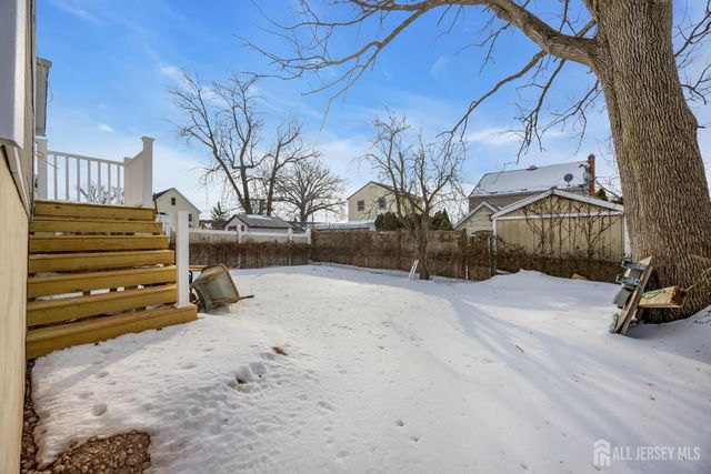 25 Fiat Avenue, Iselin, NJ 08830