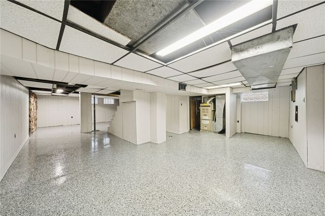 1423 Orangewood Ave, Beechview, PA 15216