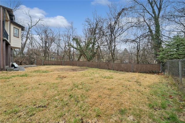 1423 Orangewood Ave, Beechview, PA 15216