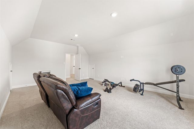 534 Black Bronco Road, Magnolia, TX 77354