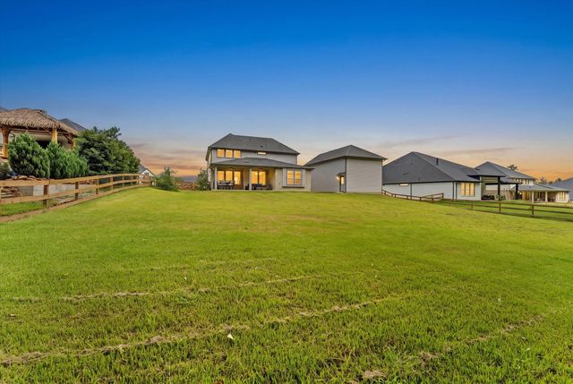 534 Black Bronco Road, Magnolia, TX 77354