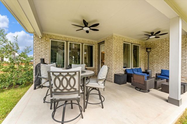 534 Black Bronco Road, Magnolia, TX 77354
