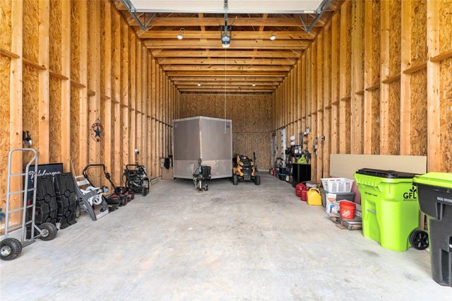 534 Black Bronco Road, Magnolia, TX 77354