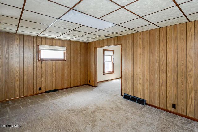 648 Woodsdale Avenue, Toledo, OH 43609