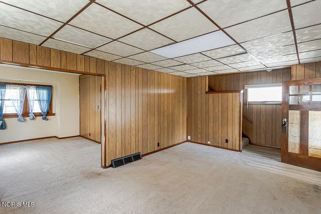 648 Woodsdale Avenue, Toledo, OH 43609