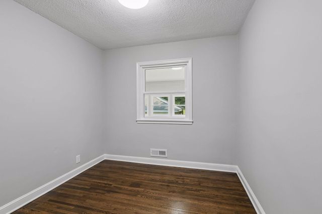1800 37th Avenue NE, Minneapolis, MN 55421