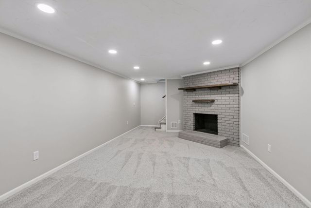 1800 37th Avenue NE, Minneapolis, MN 55421