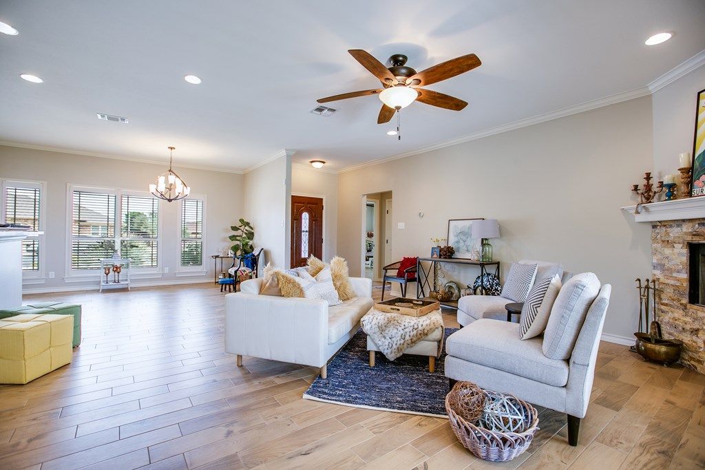 Image 6 of property listing at 4193 Huntleigh Dr, San Angelo, TX 76904