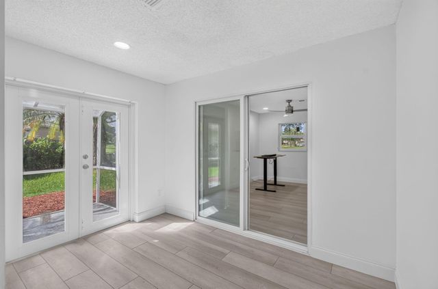 5642 Forest Oaks Terrace, Delray Beach, FL 33484