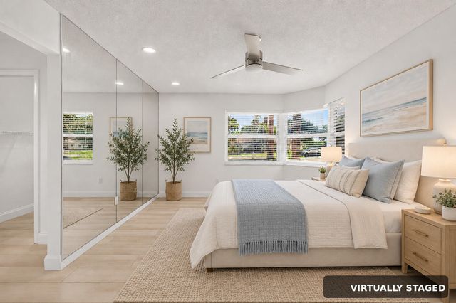 5642 Forest Oaks Terrace, Delray Beach, FL 33484