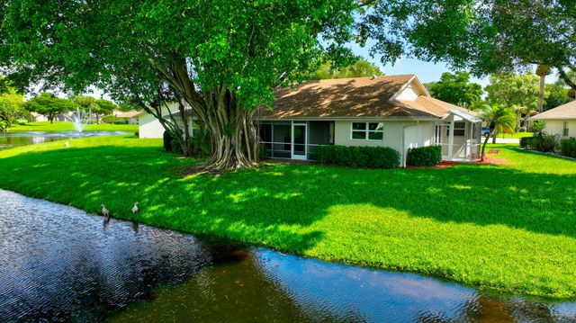 5642 Forest Oaks Terrace, Delray Beach, FL 33484