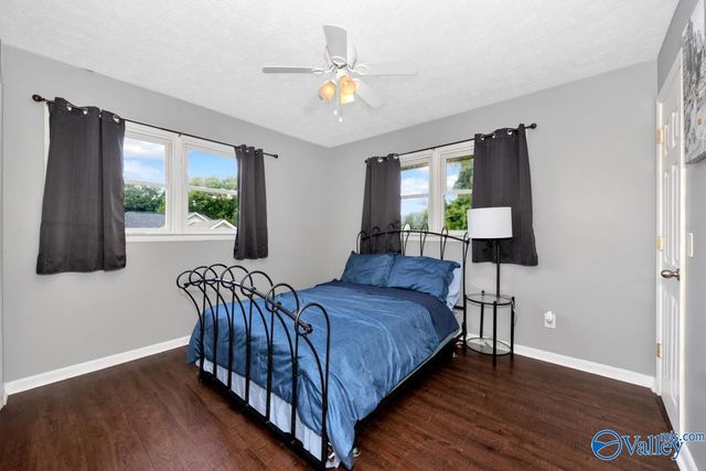 121 11th Place NW, Arab, AL 35016