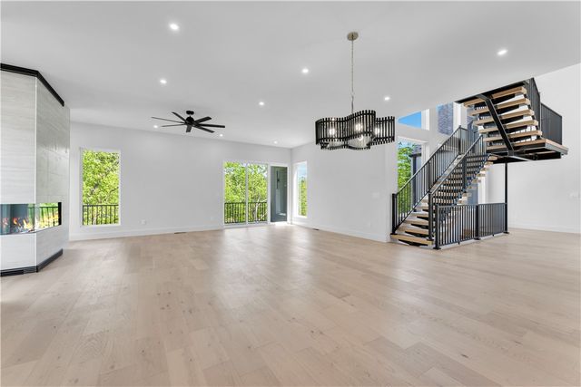 8912 Anew Road, Rogers, AR 72756