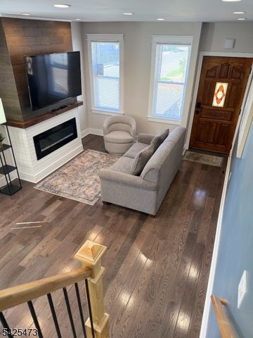 475 Locust Ave, Burlington City, NJ 08016