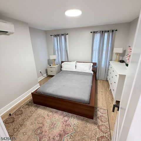 475 Locust Ave, Burlington City, NJ 08016