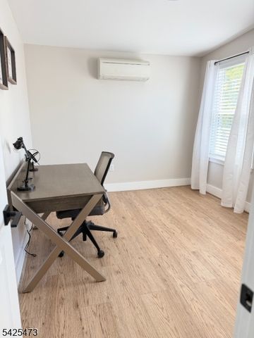 475 Locust Ave, Burlington City, NJ 08016