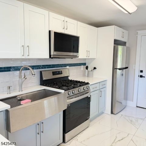 475 Locust Ave, Burlington City, NJ 08016