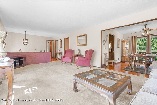 1220 Sandhill Drive, Dewitt, MI 48820