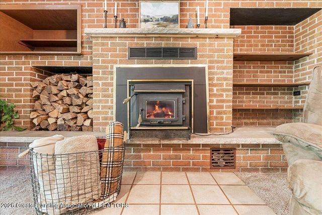 1220 Sandhill Drive, Dewitt, MI 48820